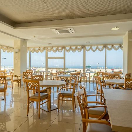 Hotel Astor Rimini Exterior photo